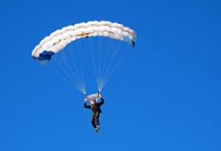 开云网页版登录入口-“跑酷高手齐聚天府新区，极限运动点燃赛场”