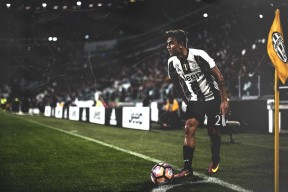 凯恩·瑞安：全黑队攻防体系中的稳固支柱