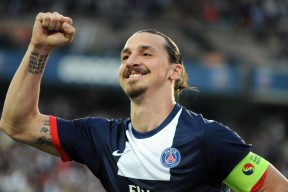 玛丽亚纳男篮在中美洲锦标赛中奋发图强，逐梦世界