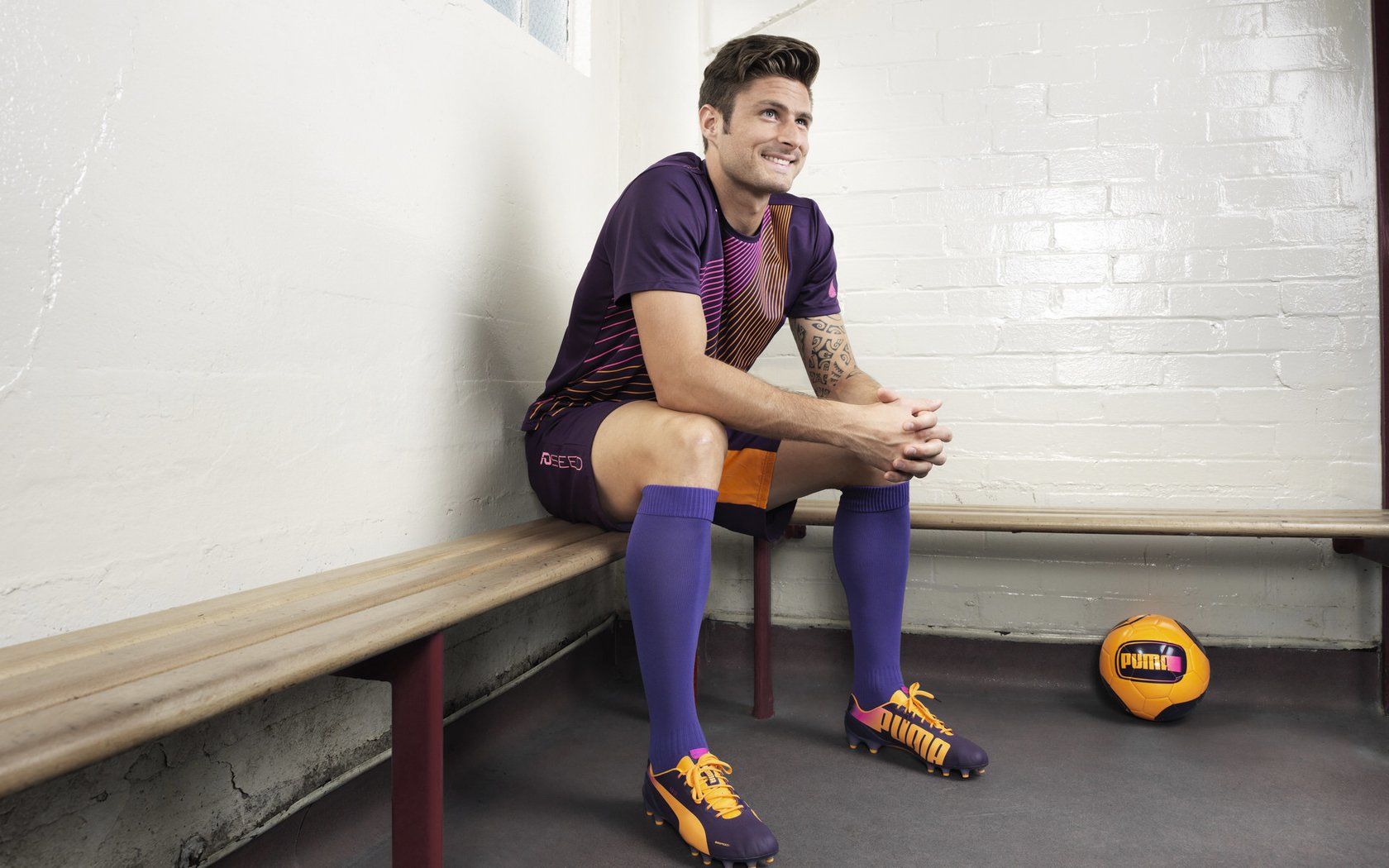 新西兰全黑队的球场组织力为其提供了独特优势，新西兰足球队